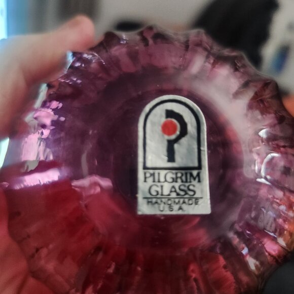 Lot of 2 Vintage Pilgrim Cranberry Colored Full Belly Ribbed Glass Vase/Creamer - Picture 4 of 5